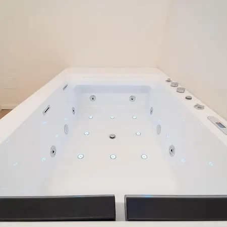 Cloe - Luxury Guest house 3*